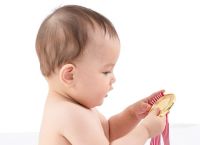 生辰八字小食起名软件：为宝宝取名的智能选择